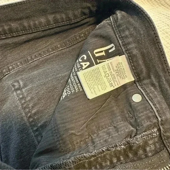 GAP Vintage Slim High Rise Jeans Unfinished Hem Black 30/10 EUC​ - Picture 13 of 16